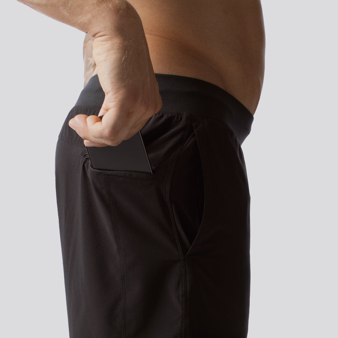 Versatile Short w/ Compression 7" (Black)