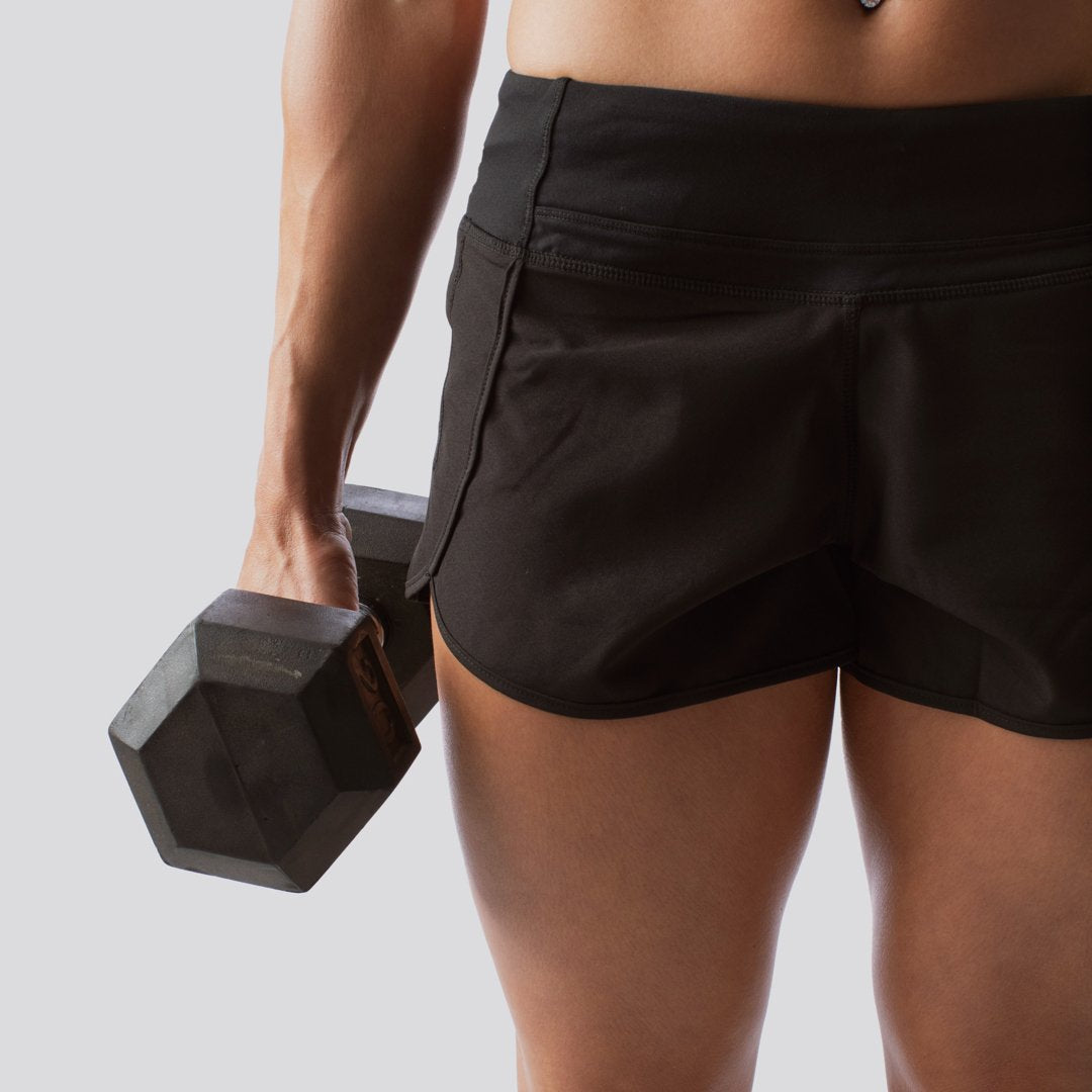 Free Flow Short (Black)