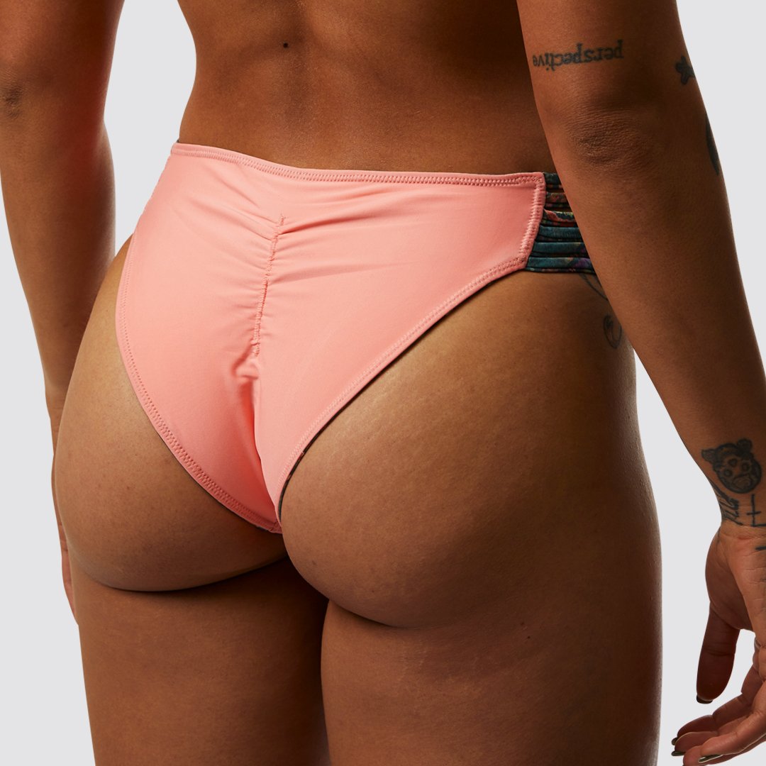Tidal Bikini Bottom (Reversible Bohemian with Soft Peach)